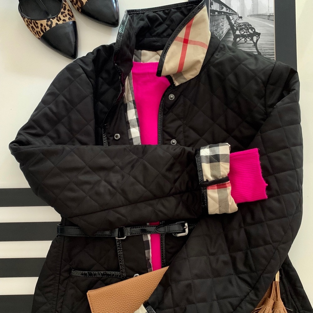 (New) Burberry Quilted Jacket w Belt